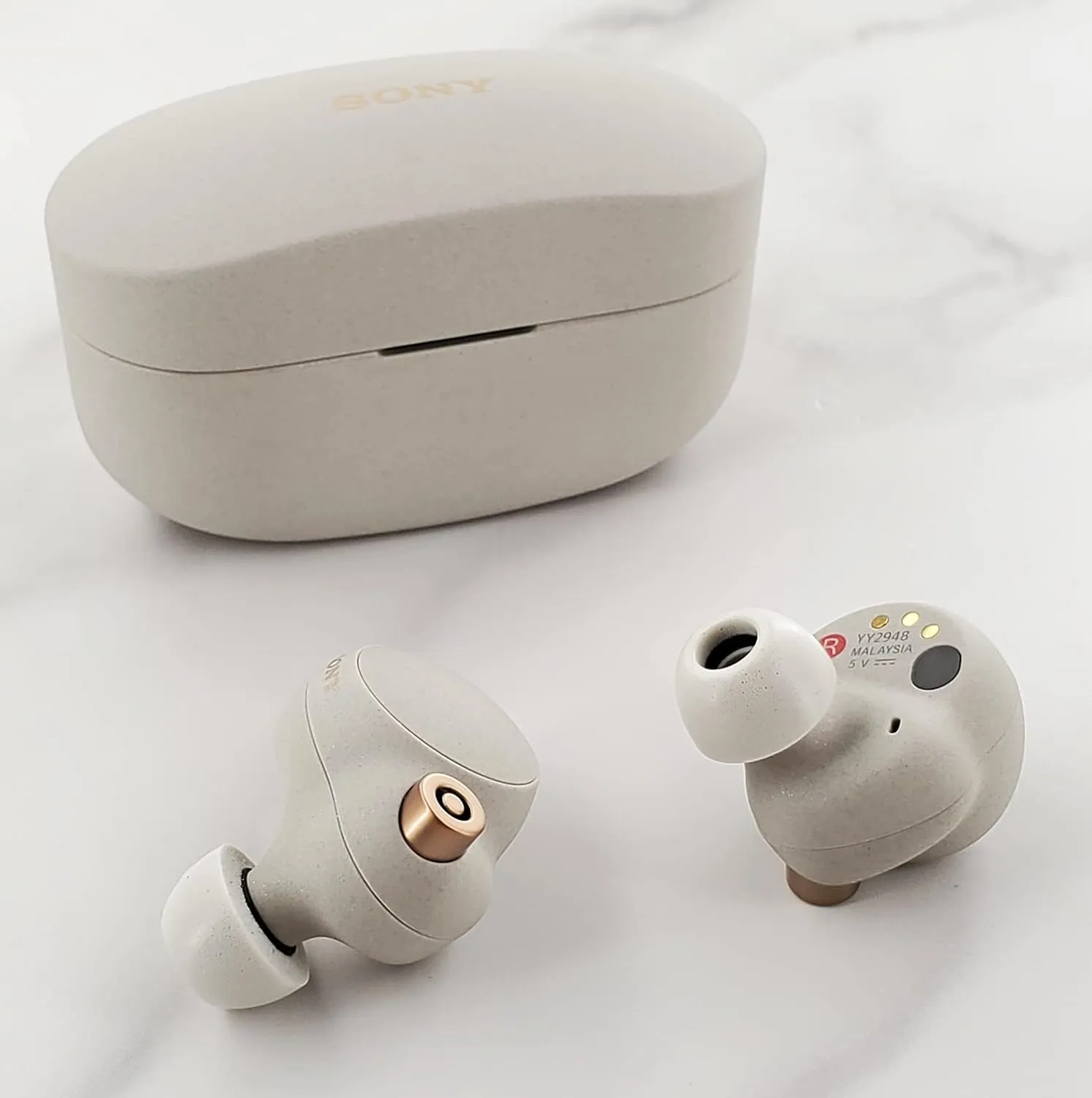 ALXCD Foam Ear Tips Compatible with Sony WF-1000XM4 Earbuds, S/M/L 3 Pairs Soft Memory Foam Ear Tips, Compatible with Sony WF-1000XM4 Headphones XM4, Silver