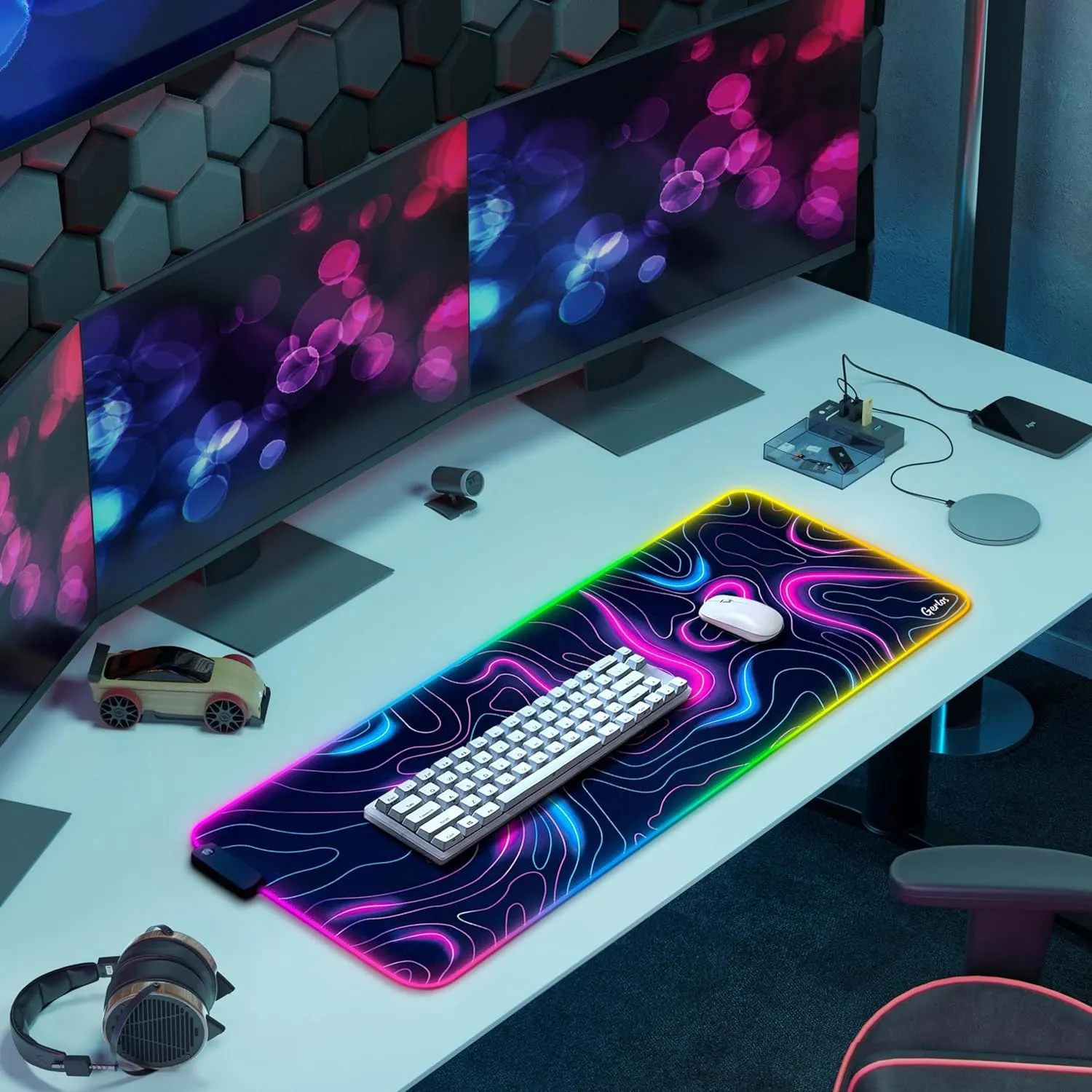 Gerlos RGB Large Gaming Mouse Pad, Extended Soft LED Mouse Pad, Non-Slip Rubber Base, Water Resist Keyboard Pad, Computer Mousepad 31.511.8 inches