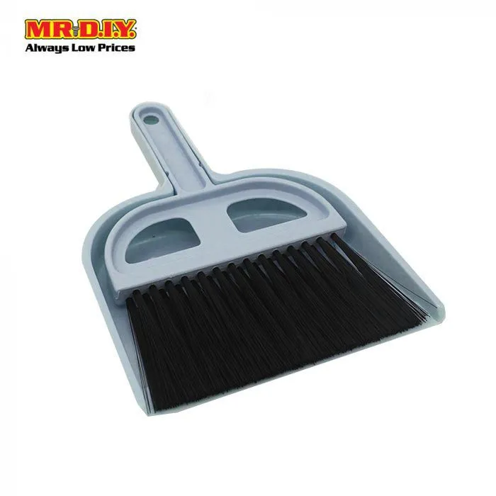 (MR.DIY) Travel Mini Desktop Broom Dustpan Set Cleaning